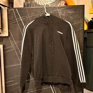 Woman Adidas sweatshirt